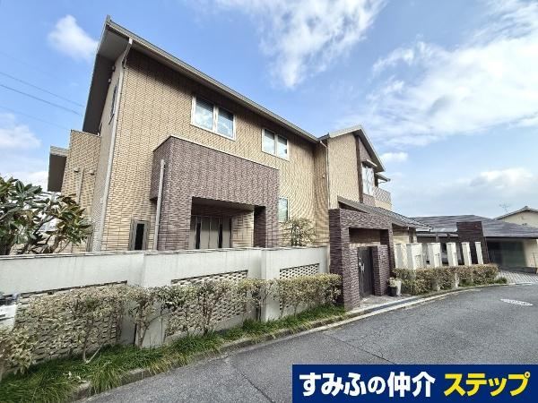 Charming 5LDK+S House in Higashi-Asahigaoka - Photo 1