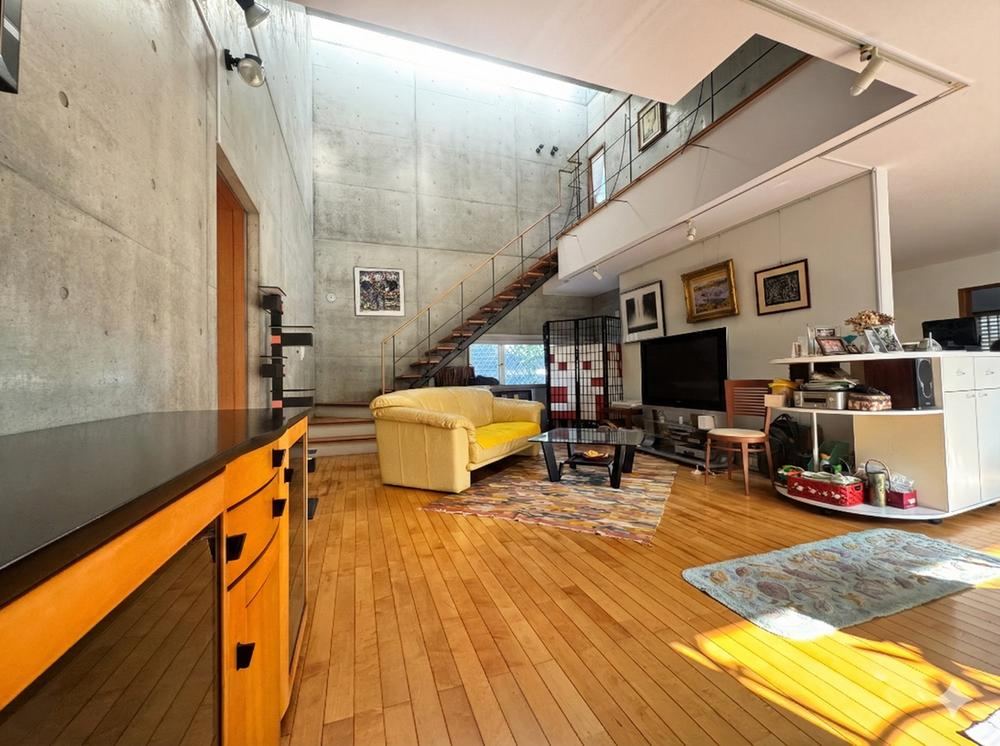 Spacious 6LDK Home Near Hamaori Station - Photo 1
