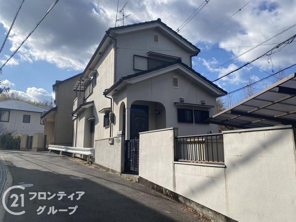 Corner Lot 4LDK House Near Kawachi-Mori Station - Photo 1