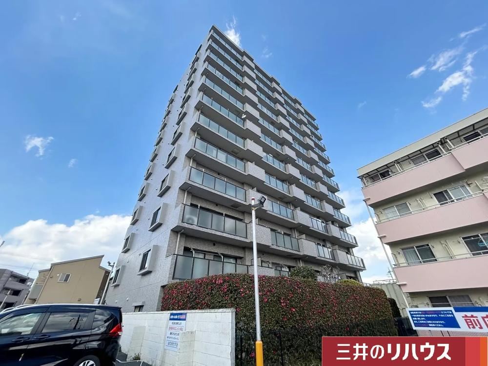 Modern 3LDK Apartment Near Tsurugashima Station - Photo 1