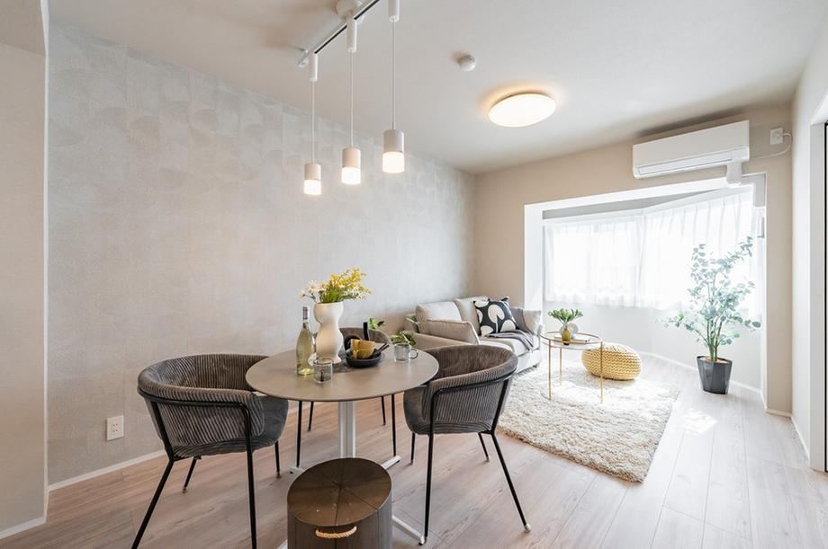 Southwest-Facing 3LDK in Aoba, Yokohama - Photo 1