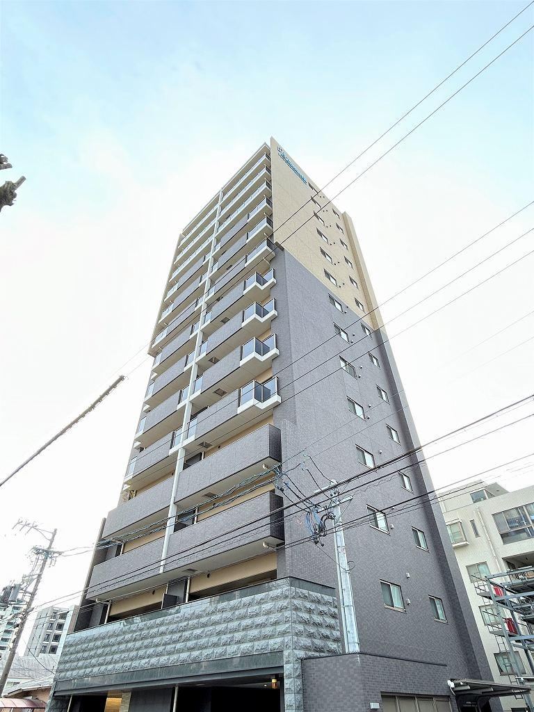 3LDK apartment in Nishi Ward, Nagoya, Aichi - Photo 1