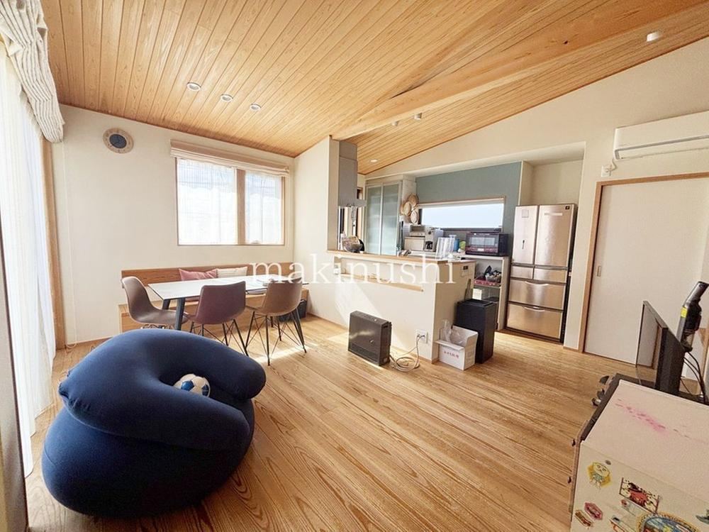 Charming 3LDK+S in Fujidera - Photo 1