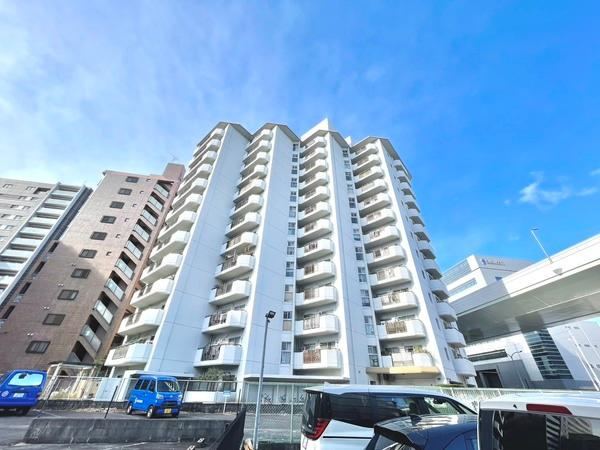 2LDK apartment in Higashi Ward, Nagoya, Aichi - Photo 1