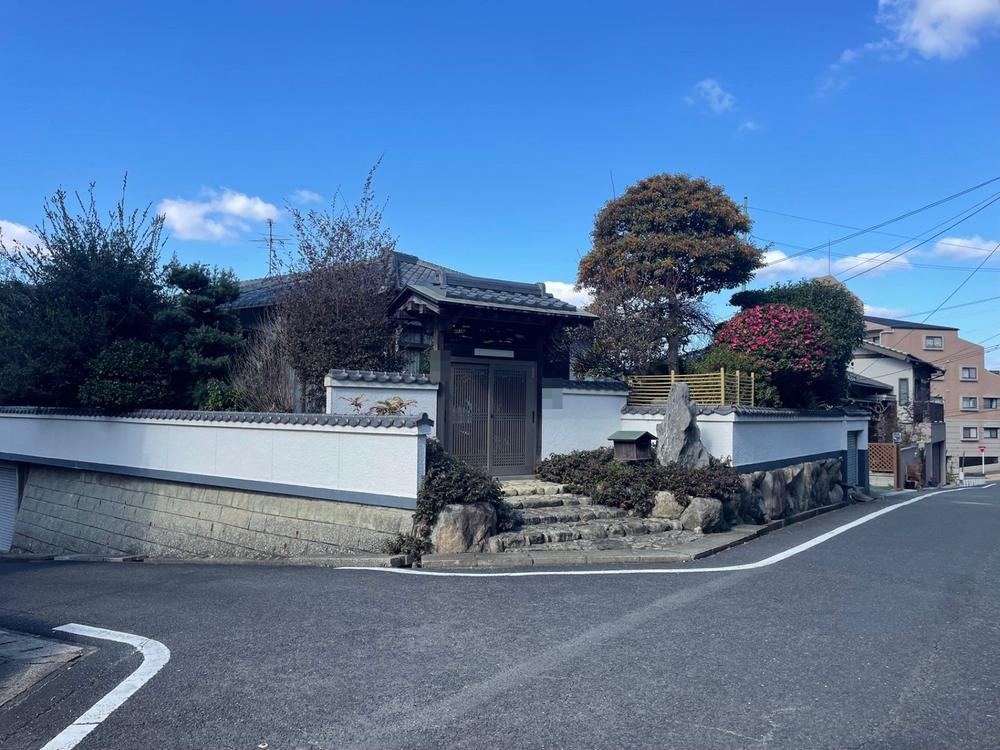 400 m² land in Yahatanishi Ward, Kitakyushu, Fukuoka - Photo 1