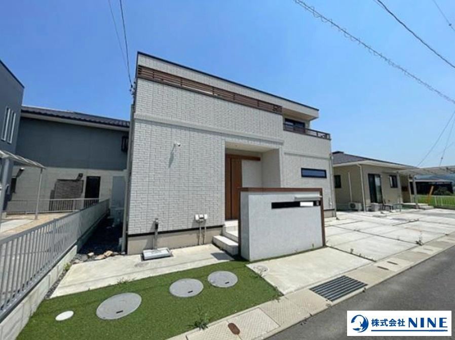Family-Friendly 3LDK+S Home in Takamatsu - Photo 1