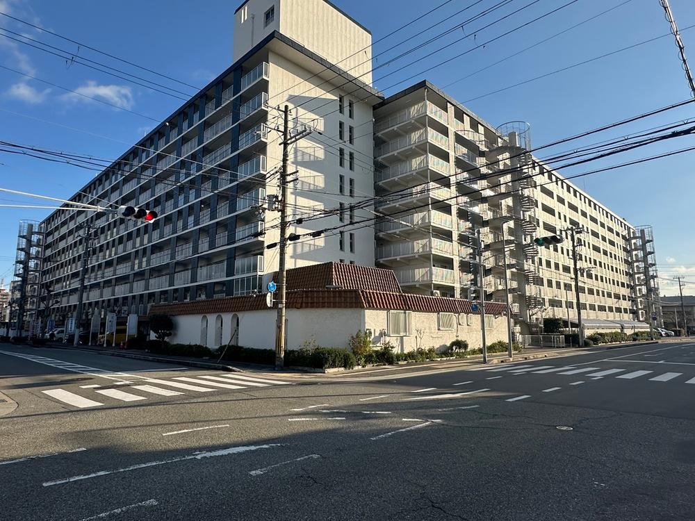studio apartment in Akashi, Hyogo - Photo 1