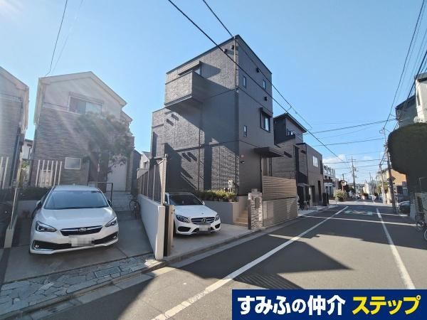 Modern 3LDK House in Nakano - Photo 1