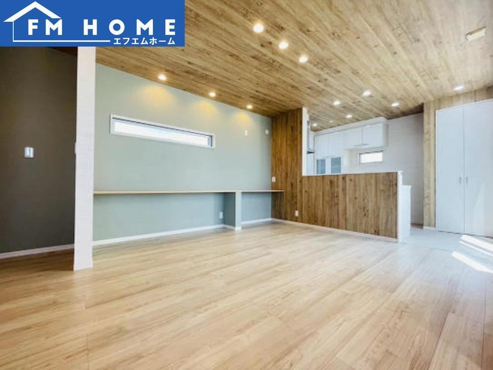 Modern 3LDK House with Special Benefits - Photo 1