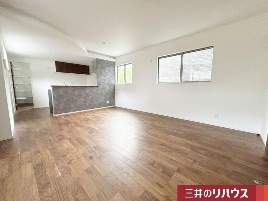 3LDK house in Nishi Ward, Hiroshima - Photo 1