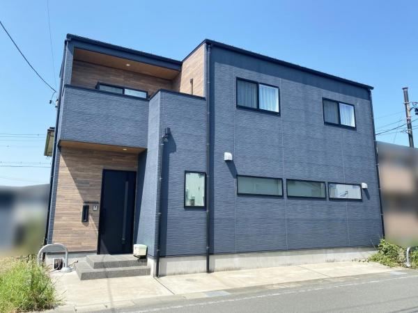 Modern 4LDK House in Nakabayashi, Matsusaka - Photo 1