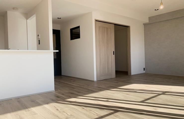 3LDK apartment in Hirakata, Osaka - Photo 1