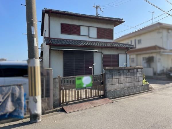 2-Story 7DK House in Matsuehigashi 4 - Photo 1