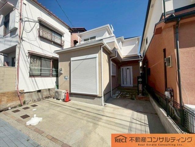 Renovated 4LDK House with Parking in Kunimatadori, Kobe - Photo 1