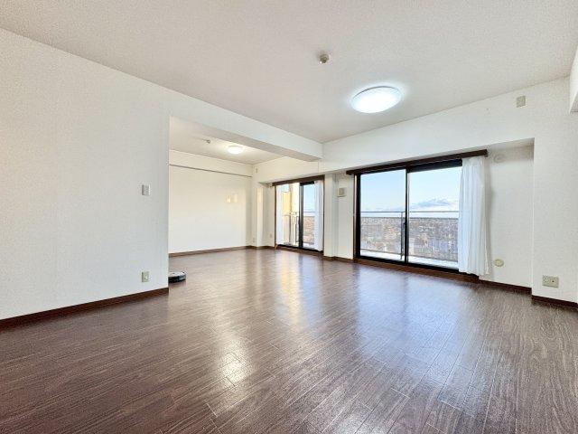 2LDK apartment in Chuo Ward, Hamamatsu, Shizuoka - Photo 1