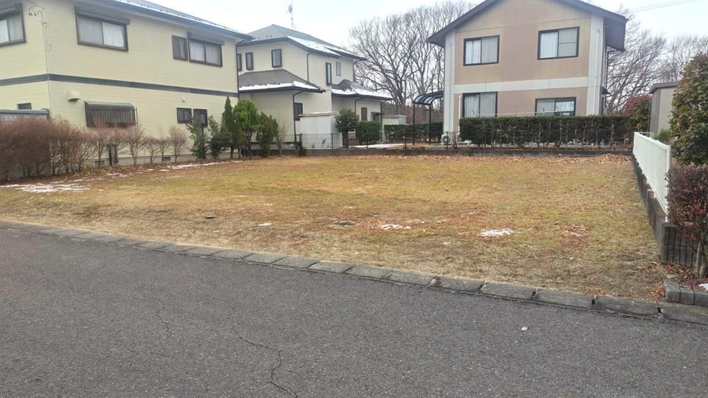 Land in Misaka 2 Chome, Close to School - Photo 1