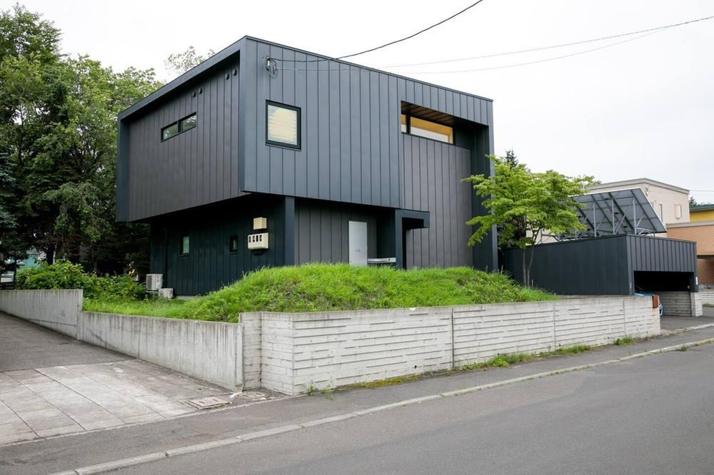 4LDK house in Kita Ward, Sapporo, Hokkaido - Photo 1