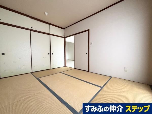 3LDK Apartment in Terayama-cho, Nakayama - Photo 1