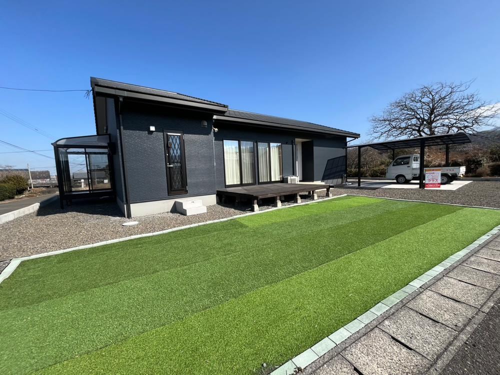 Modern 4SLDK House in Tranquil Environment - Photo 1