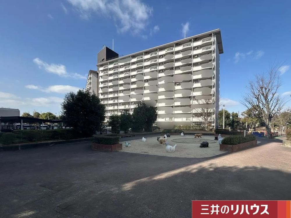 3LDK apartment in Fushimi Ward, Kyoto - Photo 1