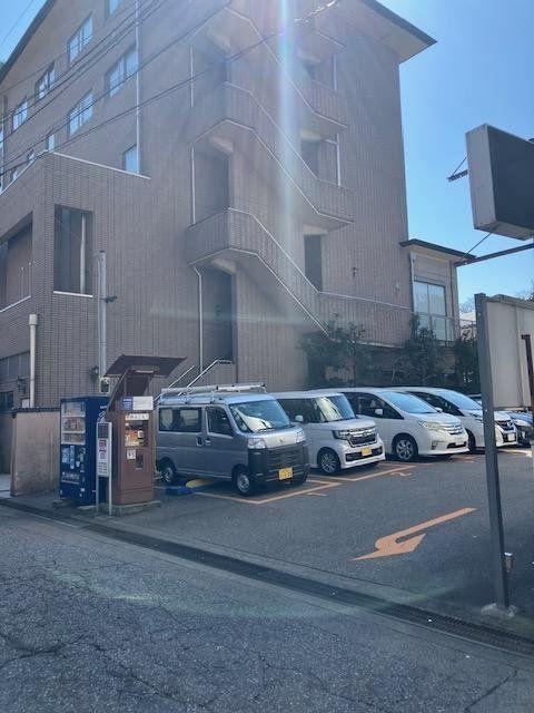 354 m² land in Kanazawa, Ishikawa - Photo 1
