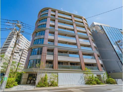 2LDK apartment in Shibuya Ward, Tokyo - Photo 1