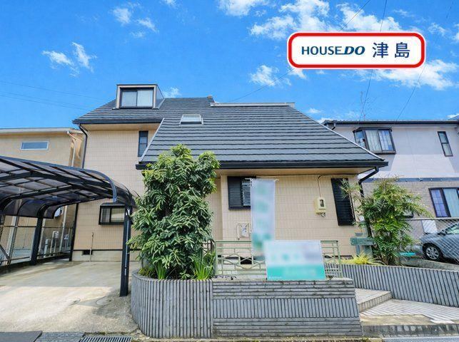 Stylish 5SLDK House by S. B. L. in Tsushima - Photo 1