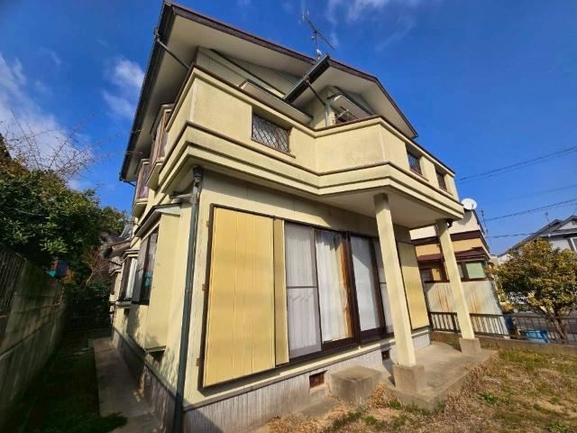 Spacious 5DK Home with Garden in Hinami - Photo 1