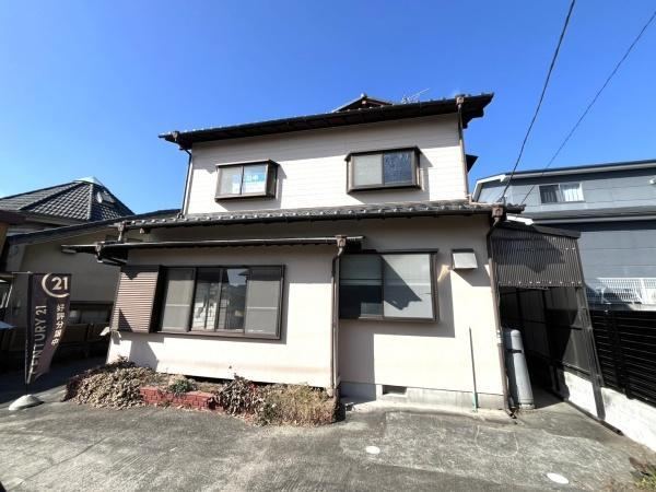6DK House with Spacious Balcony in Fuji - Photo 1