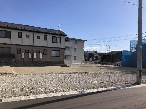 150 m² land in Kanazawa, Ishikawa - Photo 1