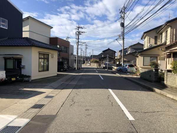 150 m² land in Kanazawa, Ishikawa - Photo 1