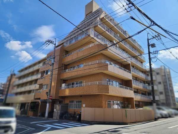 2LDK+S apartment in Nishi Ward, Hiroshima - Photo 1