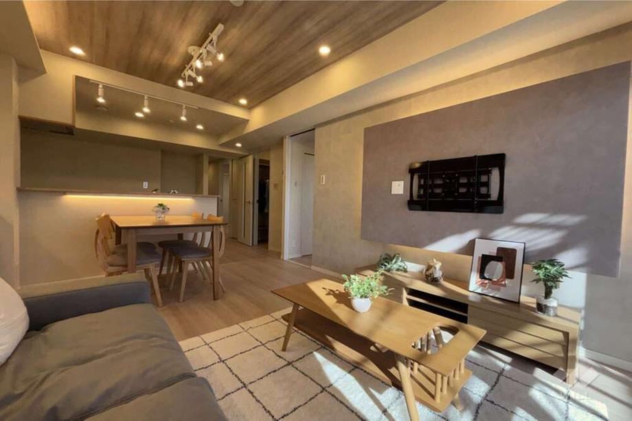 Top Floor 3LDK Apartment with Full Renovation in Arakawa - Photo 1