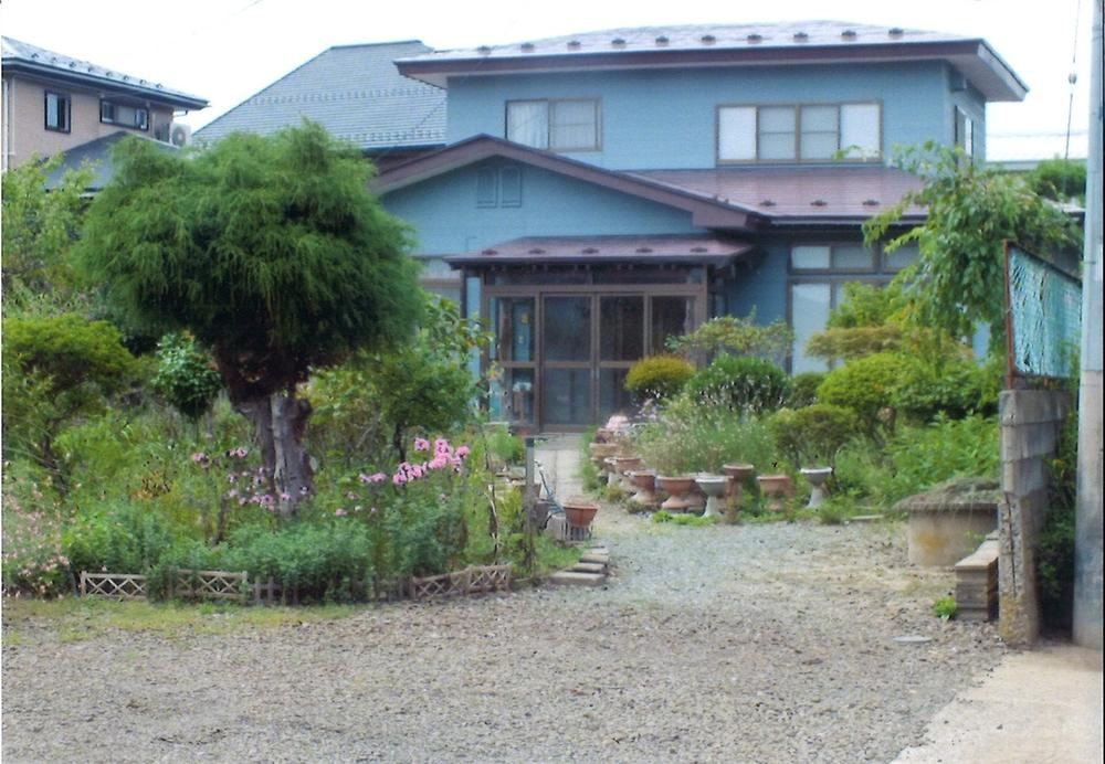 6LDK Detached House with Spacious Garden in Kanashikozumi, Akita - Photo 1