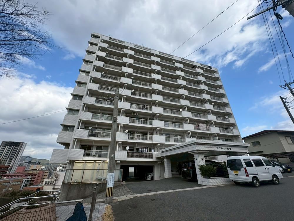 4DK apartment in Yahatahigashi Ward, Kitakyushu, Fukuoka - Photo 1