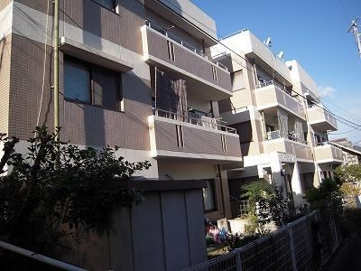 3LDK apartment in Kure, Hiroshima - Photo 1