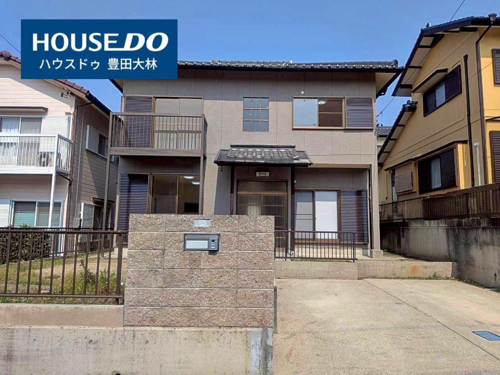 4LDK house in Toyota, Aichi - Photo 1