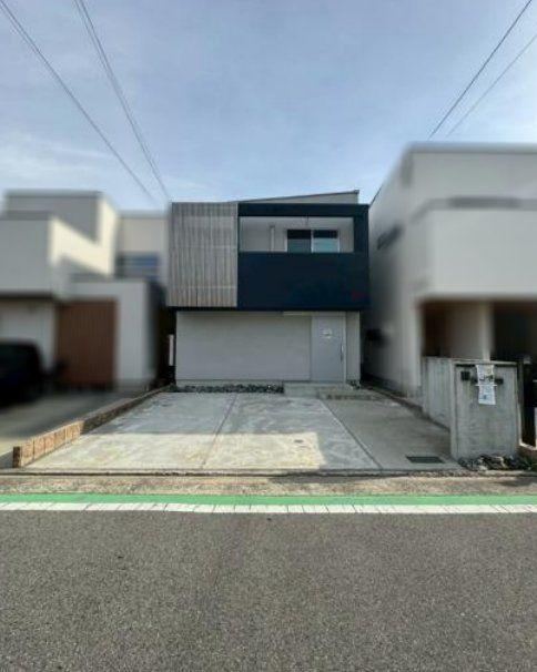 Modern 3LDK+S Detached House in Nonaka - Photo 1