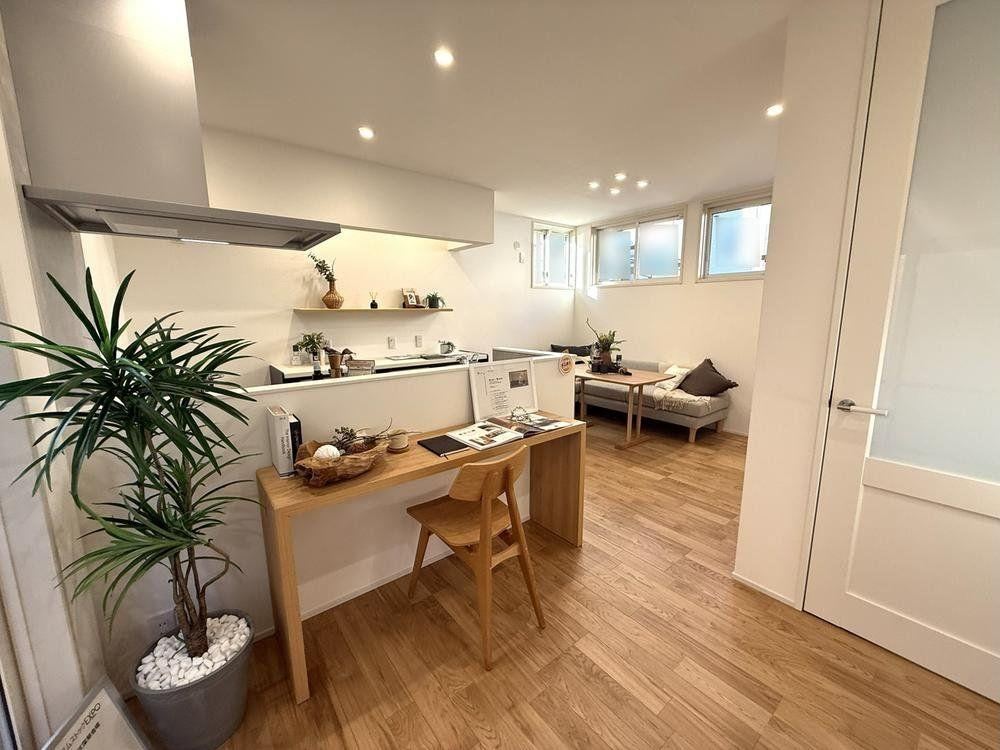 Renovated 3LDK Home in Fushimi - Photo 1