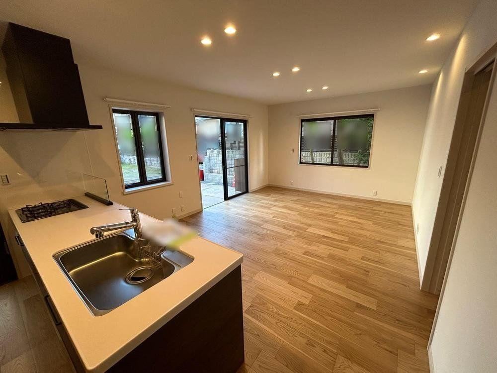 Quality 5LDK Home by Sekisui House in Fushimi, Kyoto - Photo 1