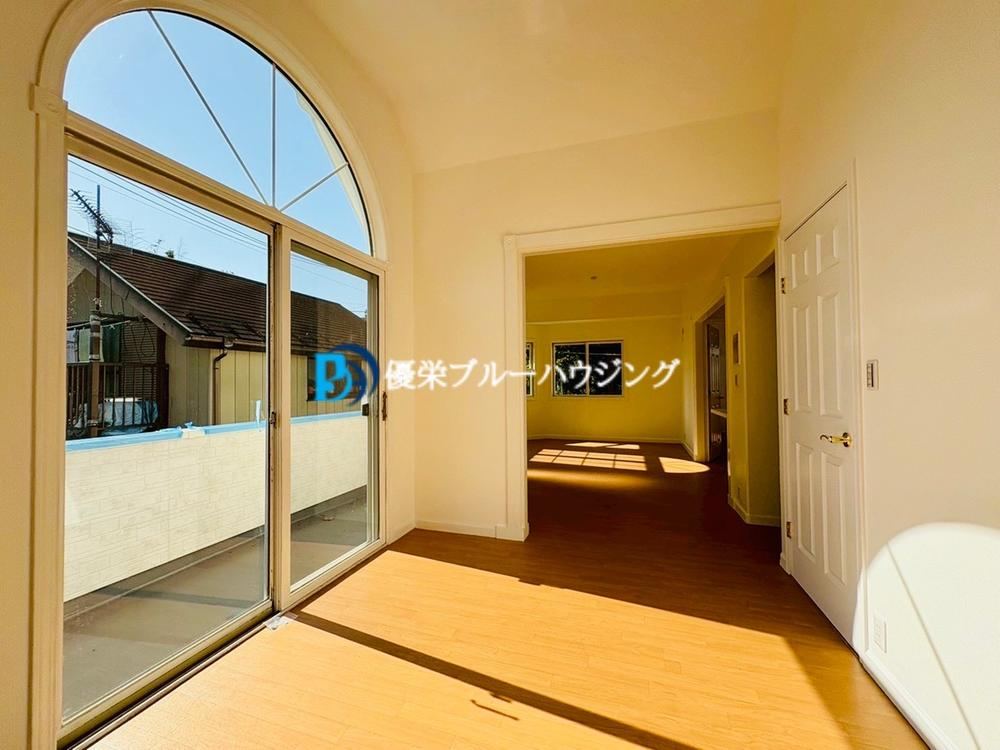Renovated Large 2-Generation Home in Yokohama - Photo 1
