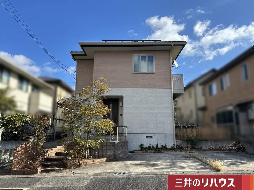 Renovated 4LDK+2S House in Tsudakadai - Photo 1