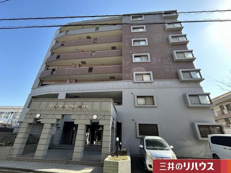 2LDK apartment in Higashi Ward, Fukuoka - Photo 1