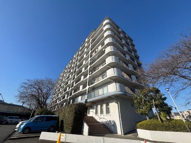 Renovated 3LDK Apartment in Kitano-cho - Photo 1