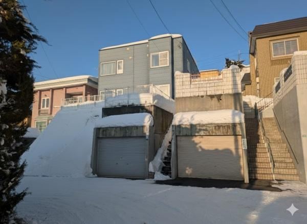 Spacious 4LDK with Mountain Views in Nishioka, Sapporo - Photo 1