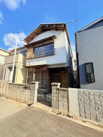 Recently Renovated 4DK House in Higashifutou - Photo 1