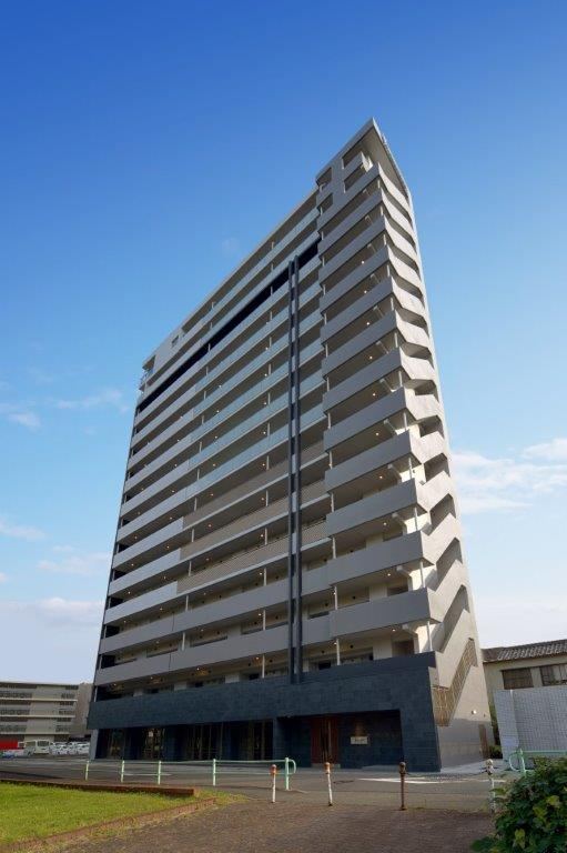 3LDK+S apartment in Naka Ward, Nagoya, Aichi - Photo 1