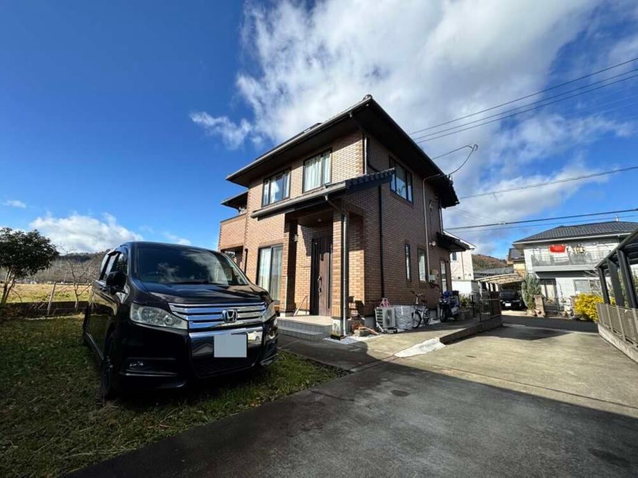 Spacious 4LDK Home in Aishimadai - Photo 1