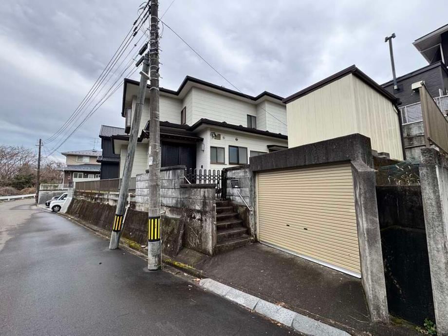 Spacious 6K House in Hiyoridai - Photo 1