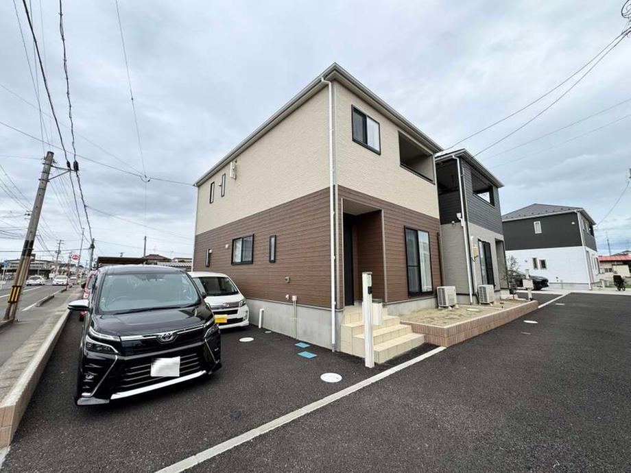 Modern 4LDK House in Iwanuma - Photo 1